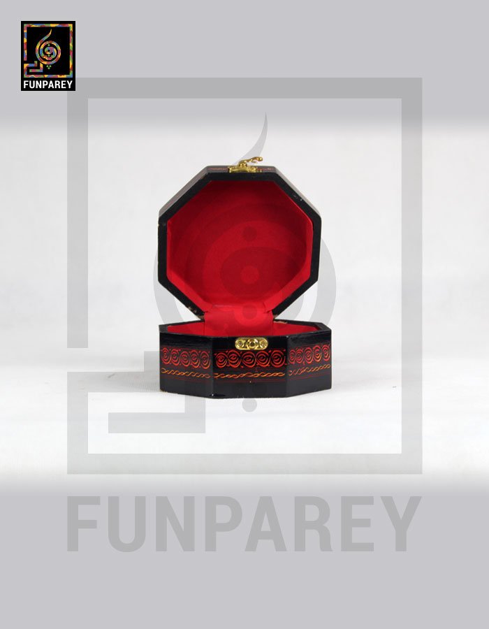 8 Sided Wooden Jewelry Box 5" with Lacquer Art