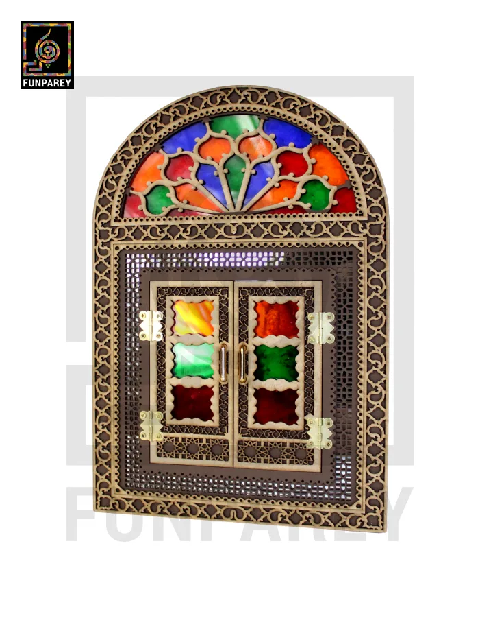 Handmade Decorative Doorway Mirror (Medium) 14″
