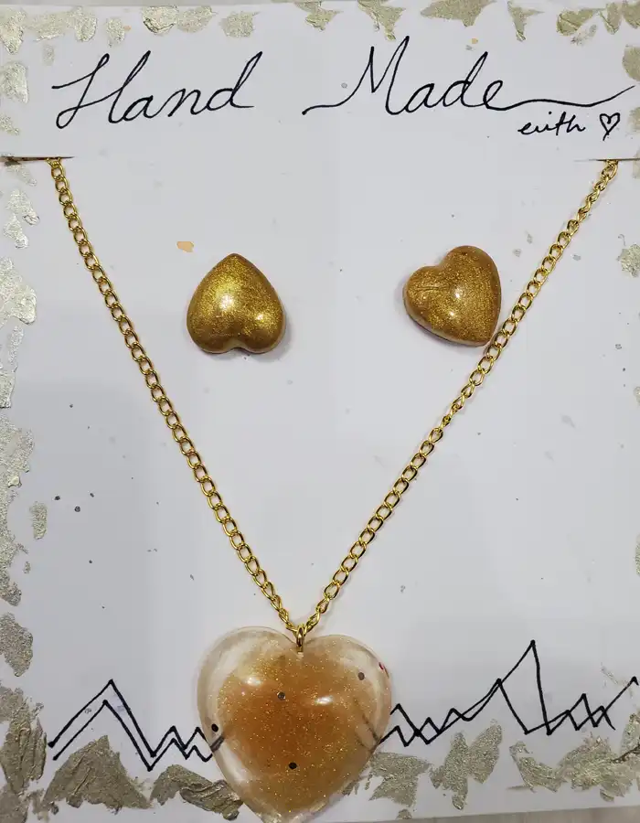 Resin Jewellery Set - Pendant & Earrings - Golden