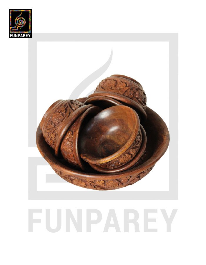 Hand Carved Wooden Bowl Set Large 10″