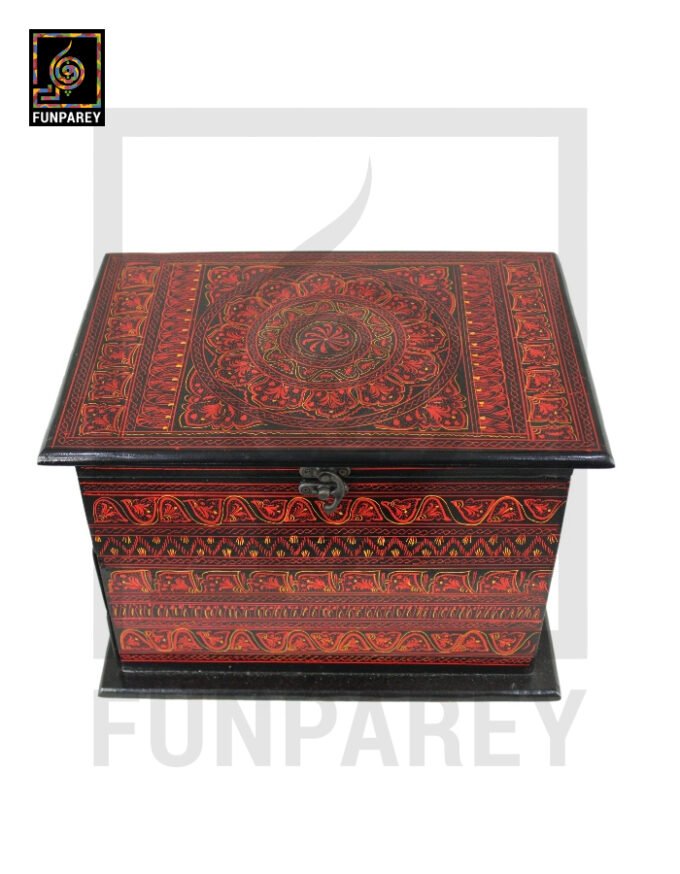 Lacquerware Wooden Trinket Box Distinct 8/12 with 2 Drawers