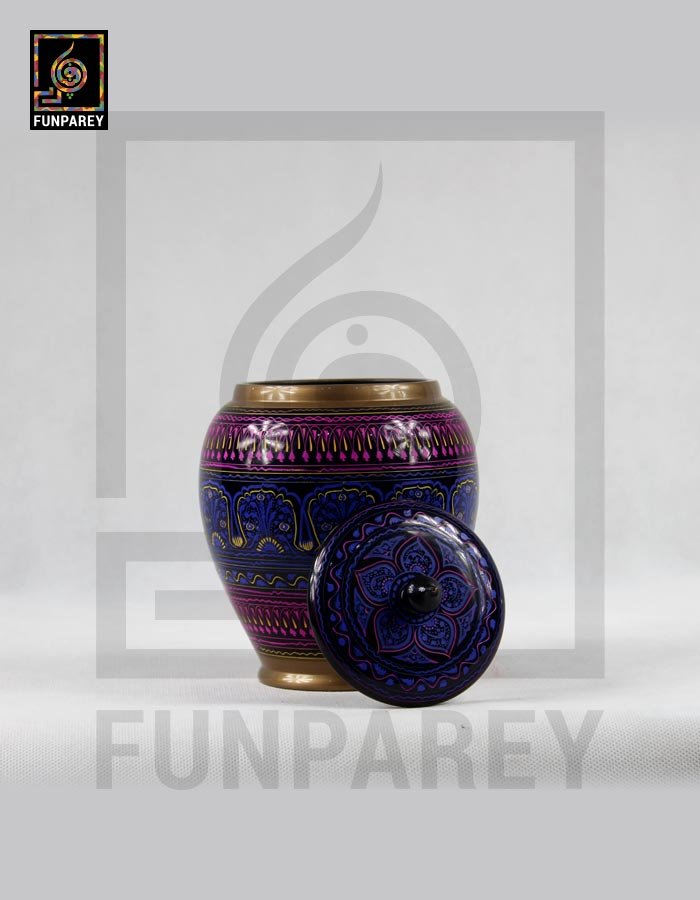 Wooden Candy Jar 6″ with Lacquer Art pink