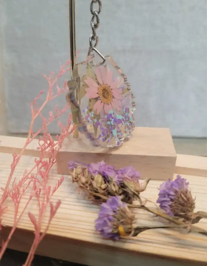 Handmade Resin Made Keychain - Garden Glimmer