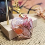 Handmade Resin Pendant - Botanic Affection 003