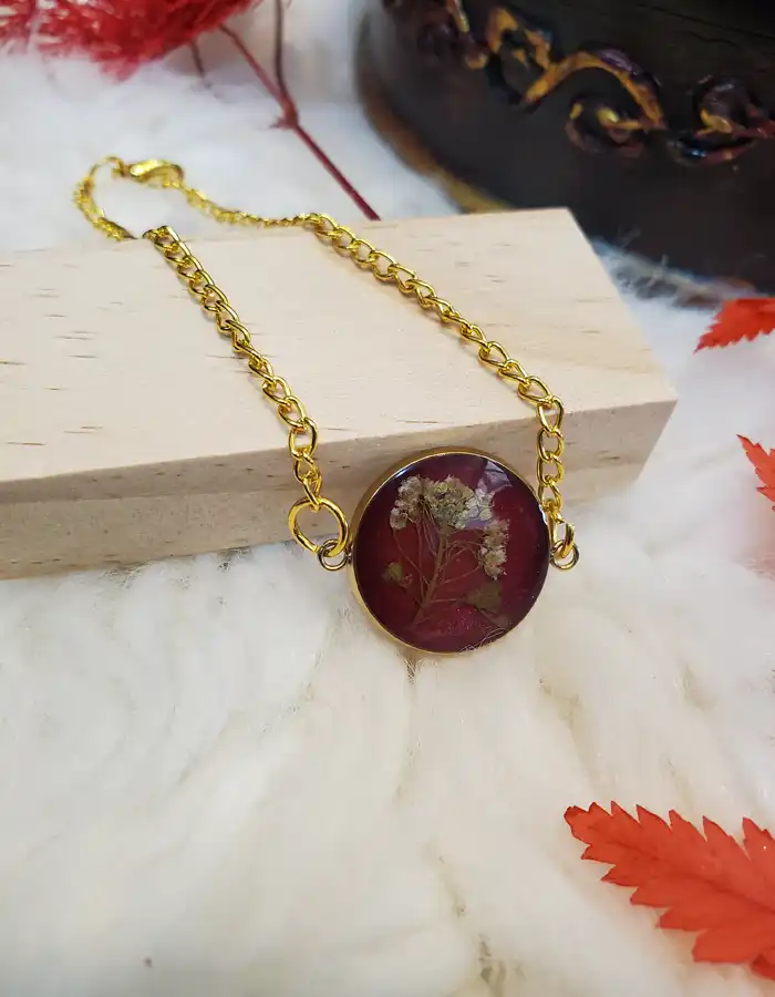 Resin Bracelet - Scarlet Memory