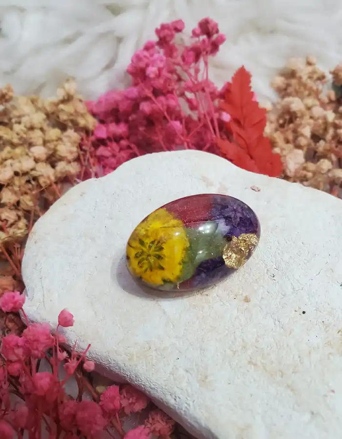 Resin Made Scarf Pin - Verdant Echoes