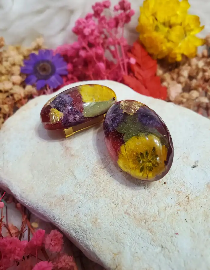 Resin Made Scarf Pin - Verdant Echoes